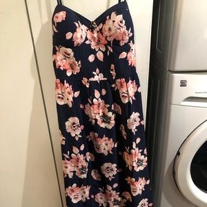 Band of Gypsie Long Dress! Size Small